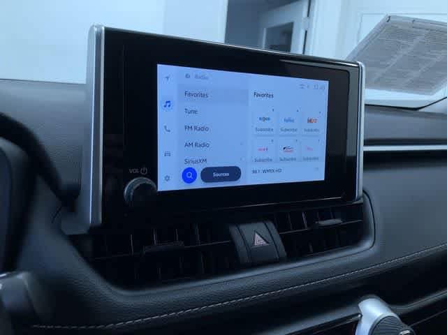 Thumbnail: 2025 Toyota RAV4 - 29