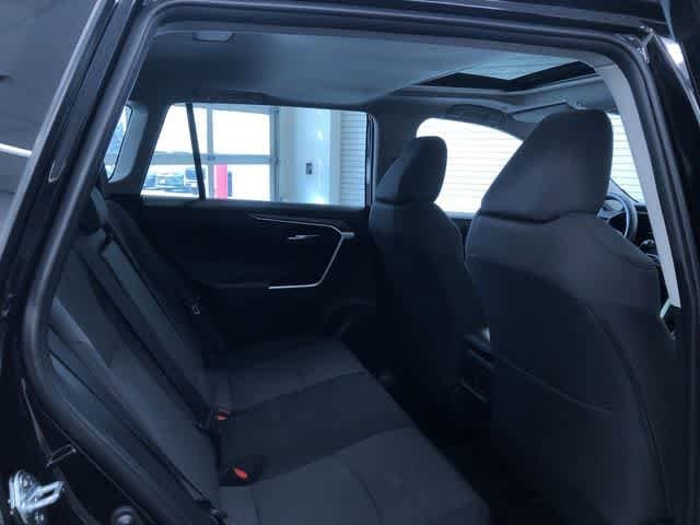 Thumbnail: 2025 Toyota RAV4 - 21