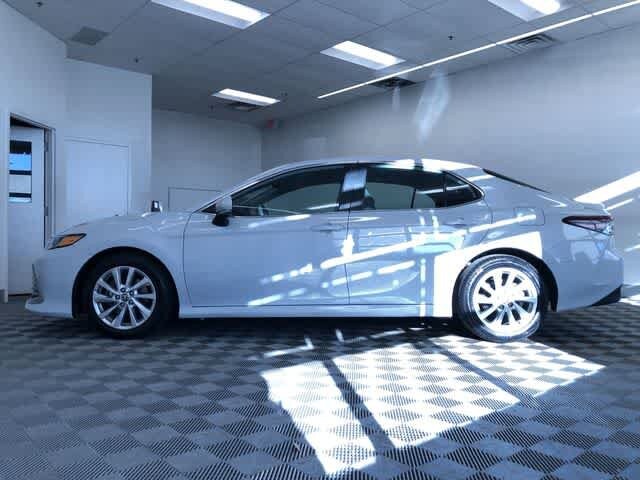 Thumbnail: 2023 Toyota Camry - 11