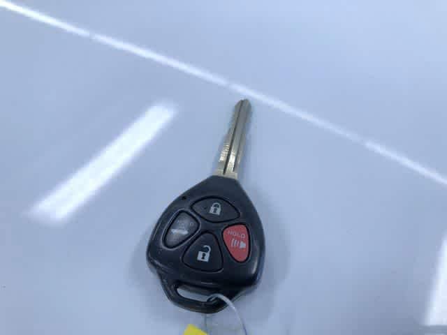 Thumbnail: 2011 Toyota Camry - 21