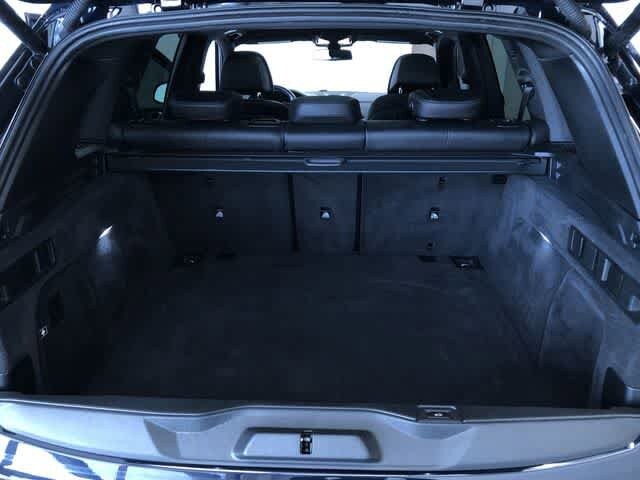 Thumbnail: 2021 BMW M5 - 32