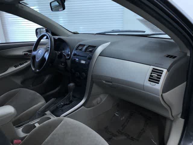 Thumbnail: 2009 Toyota Corolla - 15