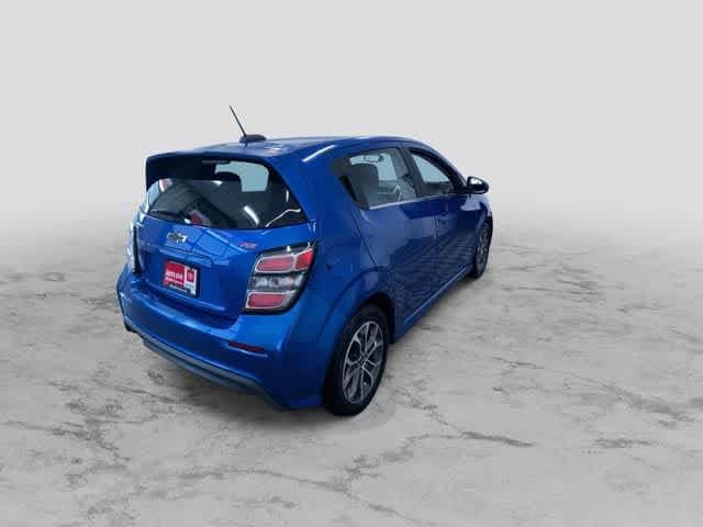 Thumbnail: 2019 Chevrolet Sonic - 16