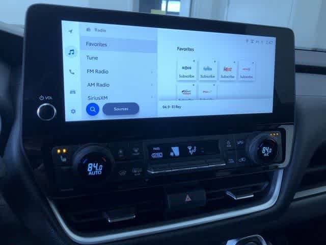 Thumbnail: 2025 Toyota Grand Highlander - 30