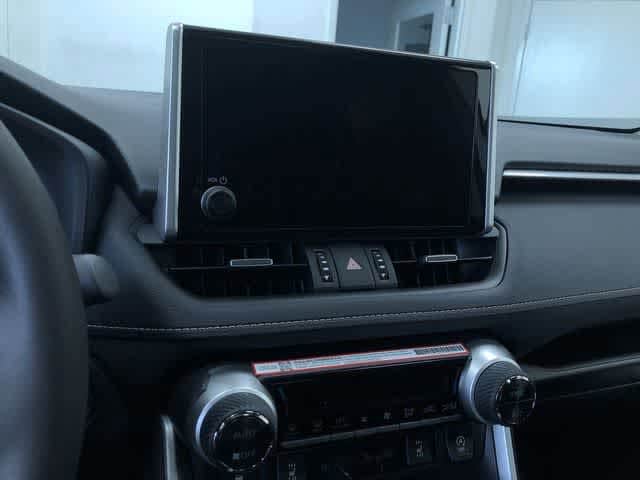 Thumbnail: 2025 Toyota RAV4 - 19