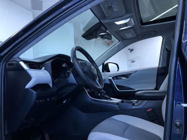 Thumbnail: 2023 Toyota RAV4 - 10
