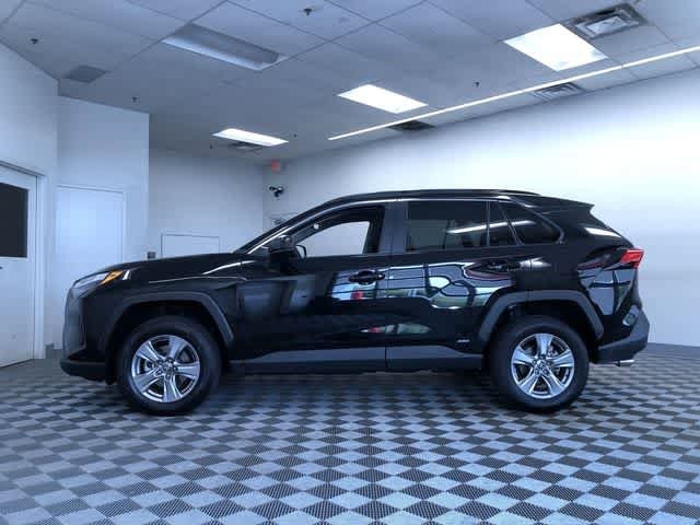 Thumbnail: 2025 Toyota RAV4 - 11