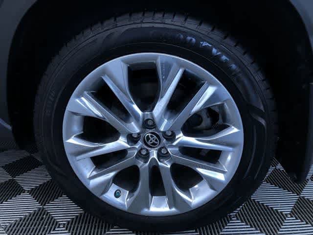 Thumbnail: 2020 Toyota Highlander - 18