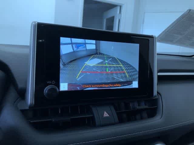 Thumbnail: 2024 Toyota RAV4 - 27