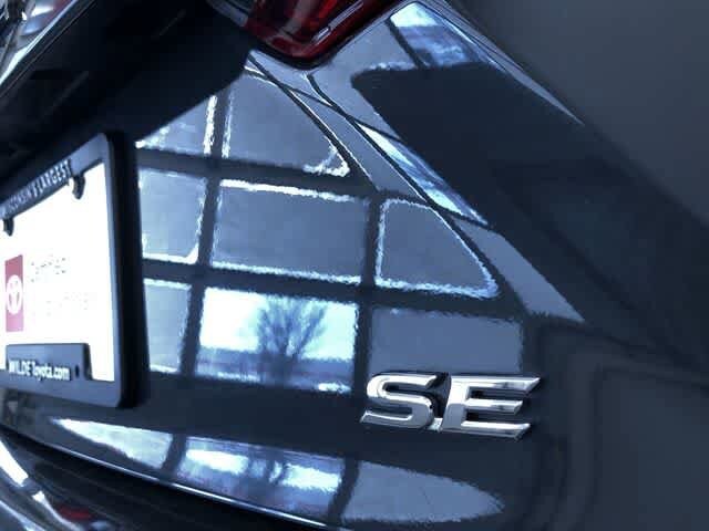 Thumbnail: 2025 Toyota Camry - 16