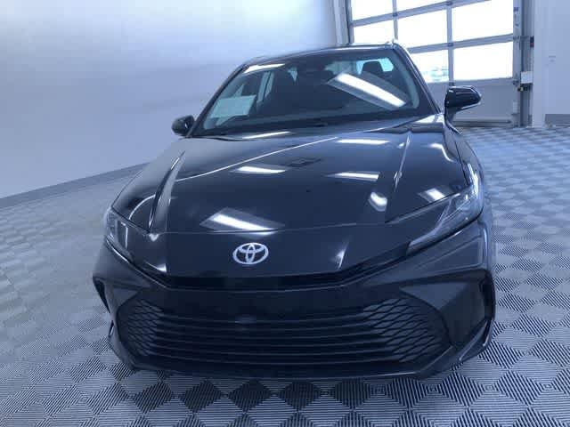 Thumbnail: 2025 Toyota Camry - 15