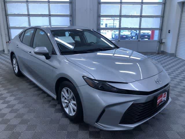 Thumbnail: 2025 Toyota Camry - 36
