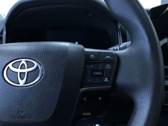 Thumbnail: 2025 Toyota Camry - 27