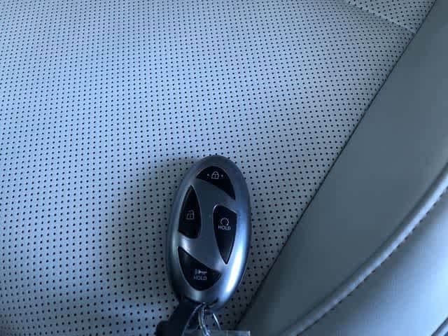 Thumbnail: 2025 Hyundai Santa Fe - 31