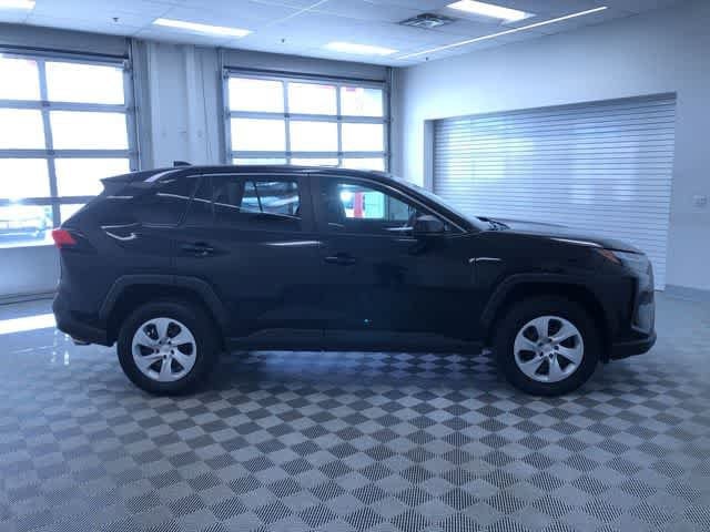 Thumbnail: 2024 Toyota RAV4 - 35