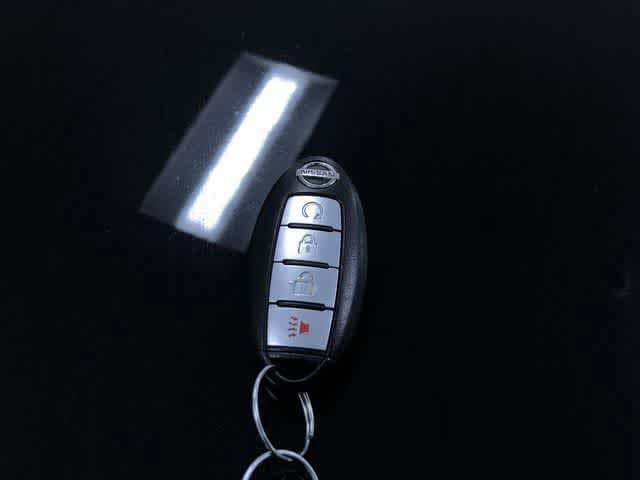 Thumbnail: 2017 Nissan Pathfinder - 31