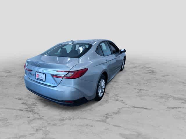Thumbnail: 2025 Toyota Camry - 10