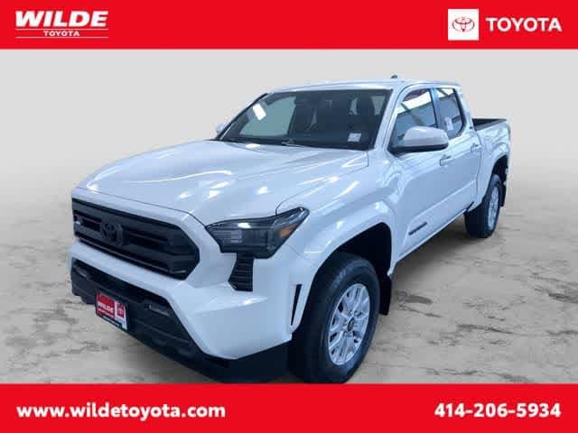 2025 Toyota Tacoma SR5's photo