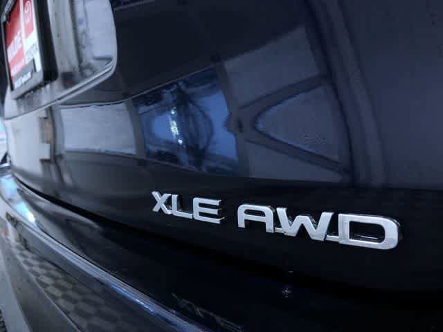 Thumbnail: 2021 Toyota Highlander - 15