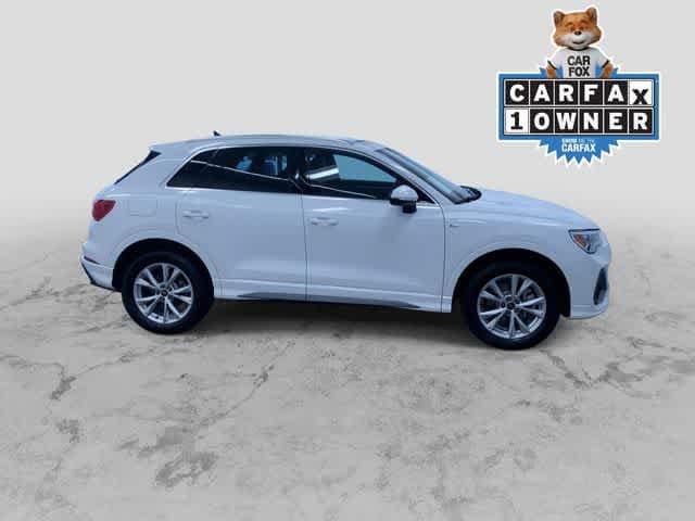 Thumbnail: 2025 Audi Q3 - 2