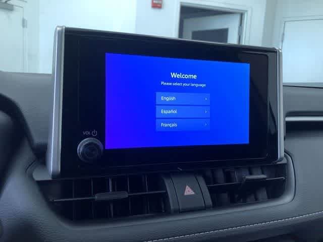 Thumbnail: 2025 Toyota RAV4 - 21