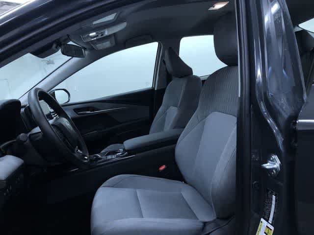 Thumbnail: 2025 Toyota Camry - 18