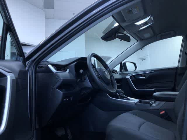 Thumbnail: 2025 Toyota RAV4 - 10