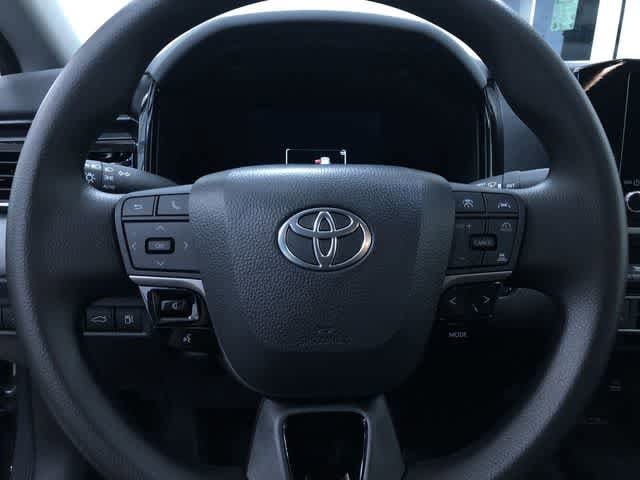 Thumbnail: 2025 Toyota Camry - 24