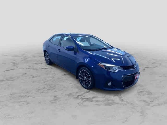 Thumbnail: 2016 Toyota Corolla - 3