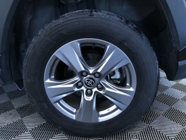 Thumbnail: 2025 Toyota RAV4 - 16