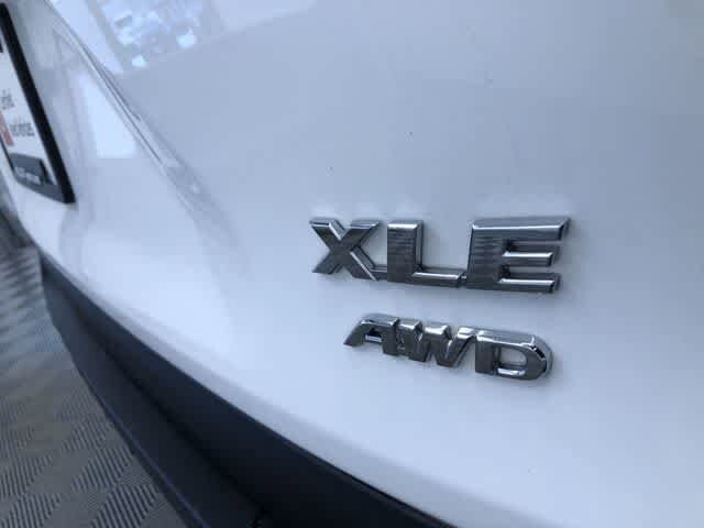 Thumbnail: 2025 Toyota RAV4 - 15