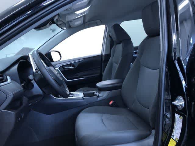 Thumbnail: 2025 Toyota RAV4 - 19