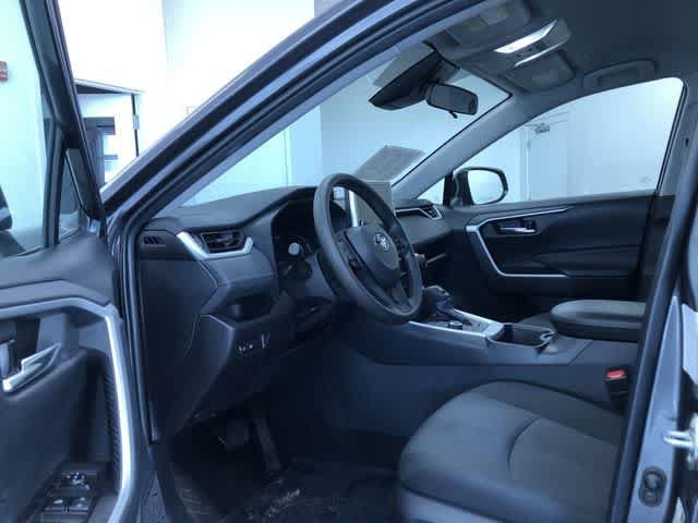 Thumbnail: 2025 Toyota RAV4 - 10