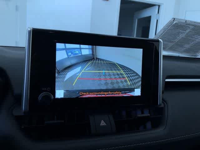 Thumbnail: 2025 Toyota RAV4 - 28