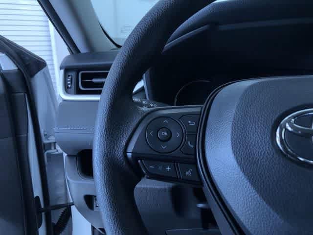 Thumbnail: 2025 Toyota RAV4 - 25