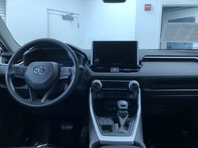 Thumbnail: 2025 Toyota RAV4 - 18