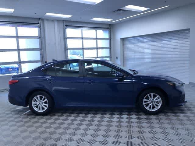 Thumbnail: 2025 Toyota Camry - 34