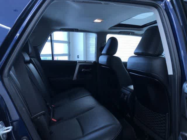 Thumbnail: 2020 Toyota 4Runner - 23