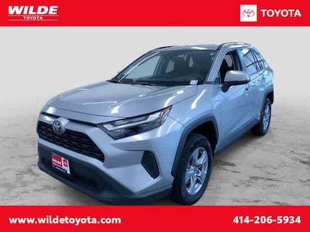 Shop 2025 Toyota RAV4 Hybrid XLE Sport Utility For Sale Milwaukee, Wisconsin