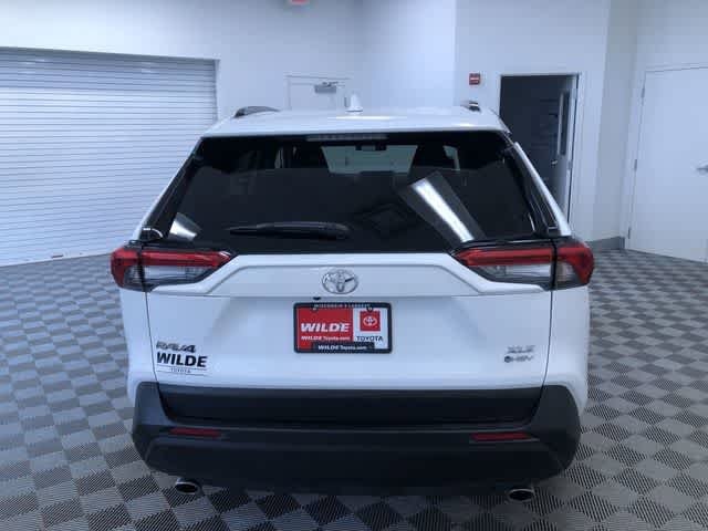 Thumbnail: 2025 Toyota RAV4 - 14