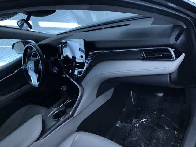 Thumbnail: 2022 Toyota Camry - 23