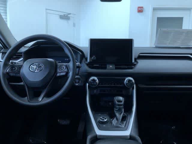 Thumbnail: 2025 Toyota RAV4 - 17