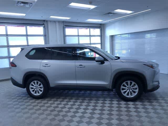 Thumbnail: 2025 Toyota Grand Highlander - 38