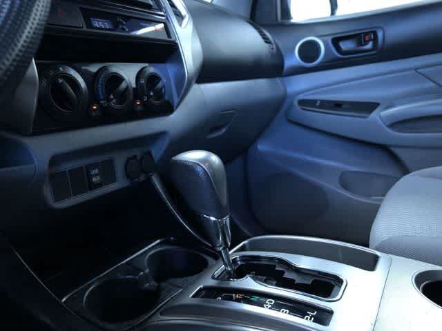 Thumbnail: 2014 Toyota Tacoma - 23
