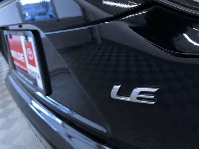 Thumbnail: 2025 Toyota Corolla - 15