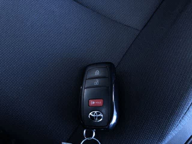 Thumbnail: 2025 Toyota Corolla Cross - 24