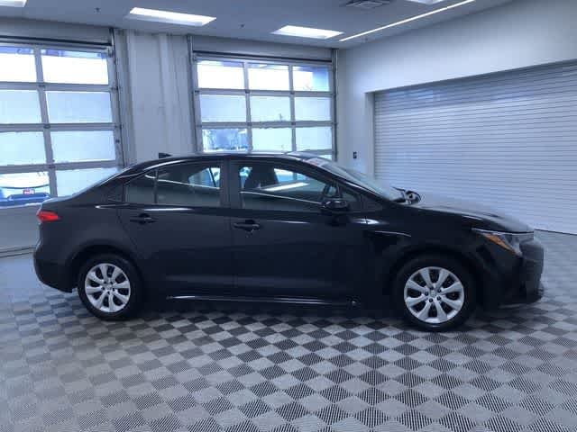 Thumbnail: 2025 Toyota Corolla - 33