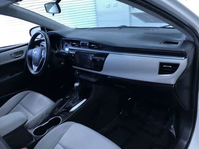 Thumbnail: 2015 Toyota Corolla - 24