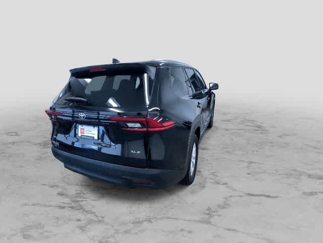 Thumbnail: 2025 Toyota Grand Highlander - 10