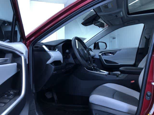 Thumbnail: 2025 Toyota RAV4 - 10